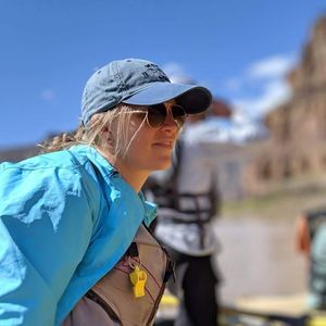 Meet your Posher, Devin